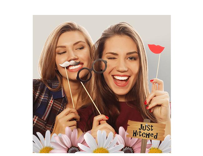 Just Hitched - Floral - Animated Overlay - PNG Seq